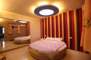 Shanghai Xinyuan Theme Hotel Exterior photo